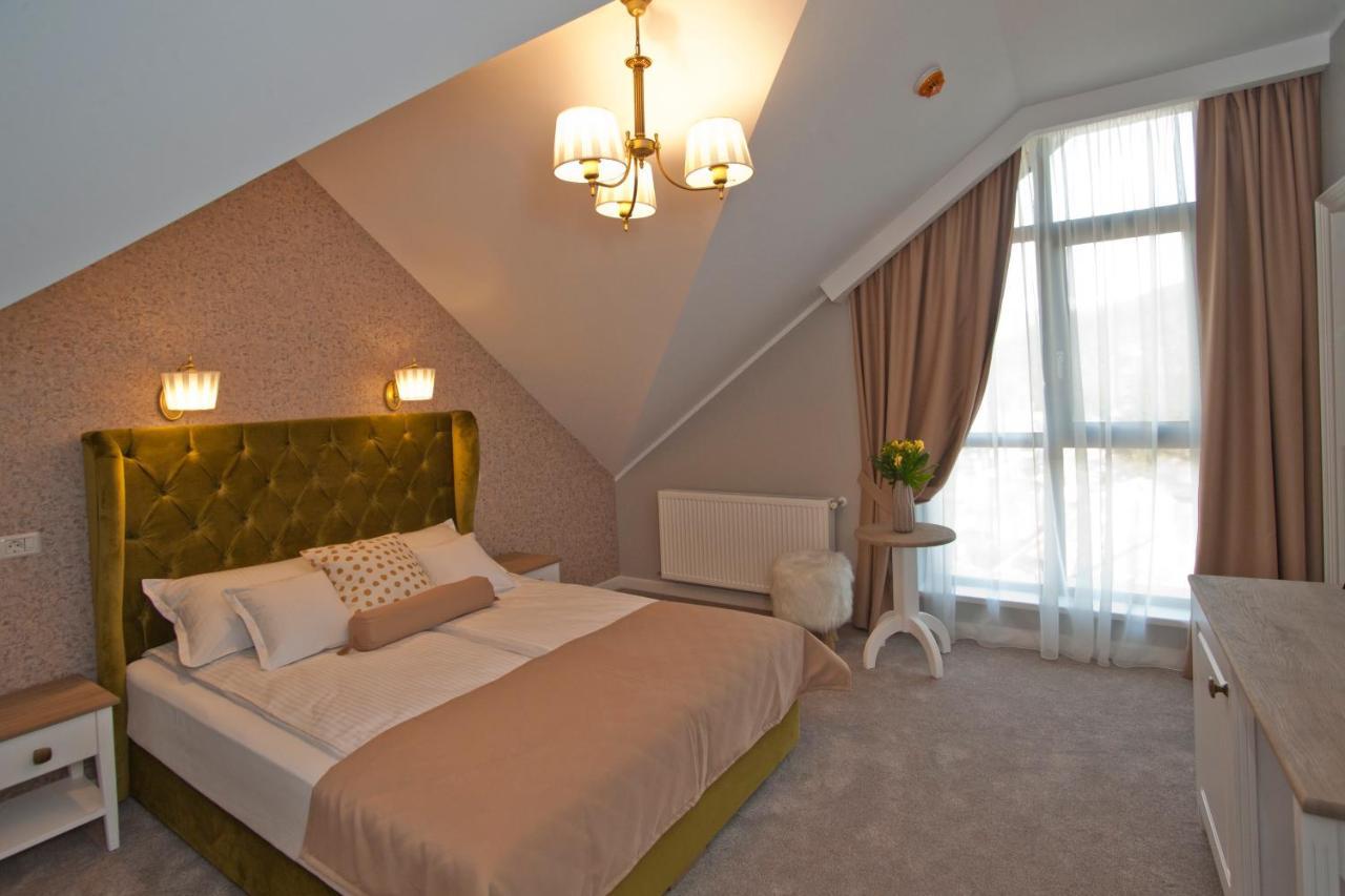 Uphill Residence Sinaia Ngoại thất bức ảnh