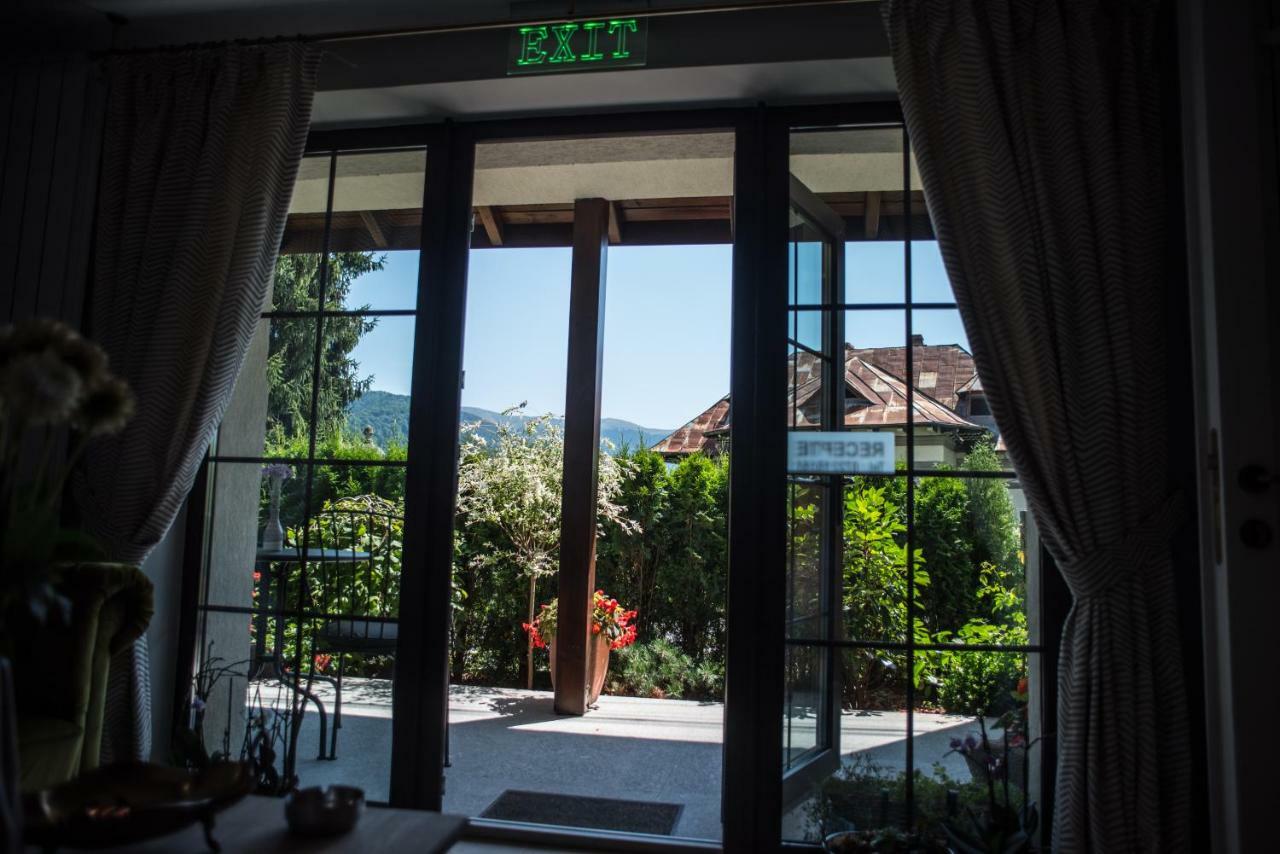 Uphill Residence Sinaia Ngoại thất bức ảnh